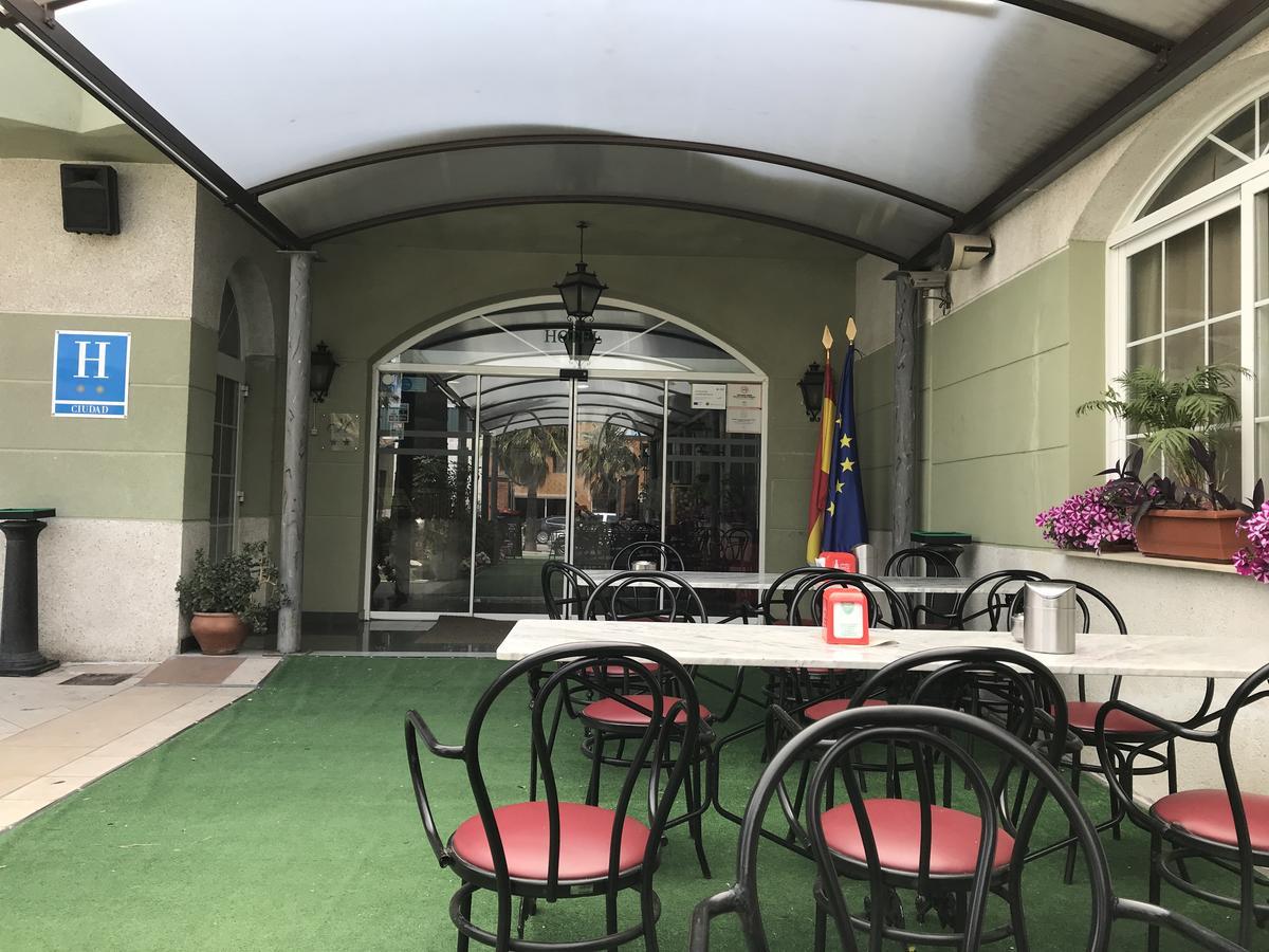 Torredonjimeno Hospedium Hotel Twist מראה חיצוני תמונה