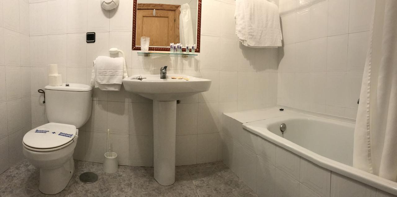 Torredonjimeno Hospedium Hotel Twist מראה חיצוני תמונה